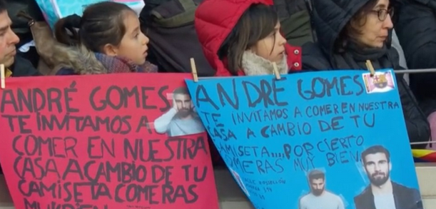 Barcelona fanit haluavat Andre Gomes pelipaita